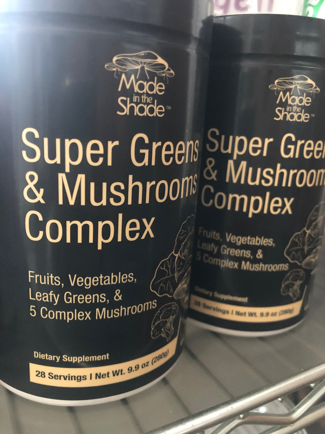 Made in the shade super greens and mushrooms complex
