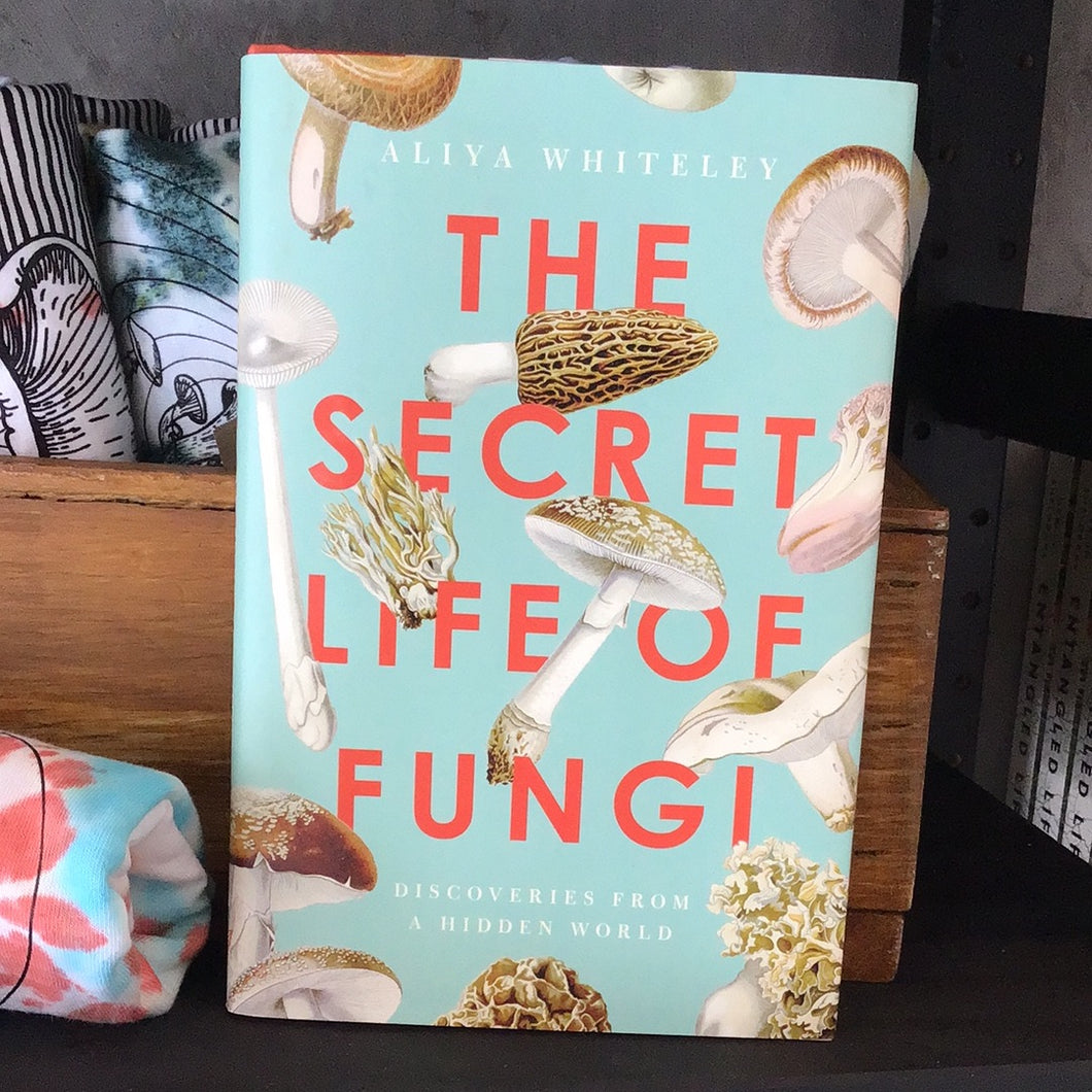 Libro La vida secreta de los hongos